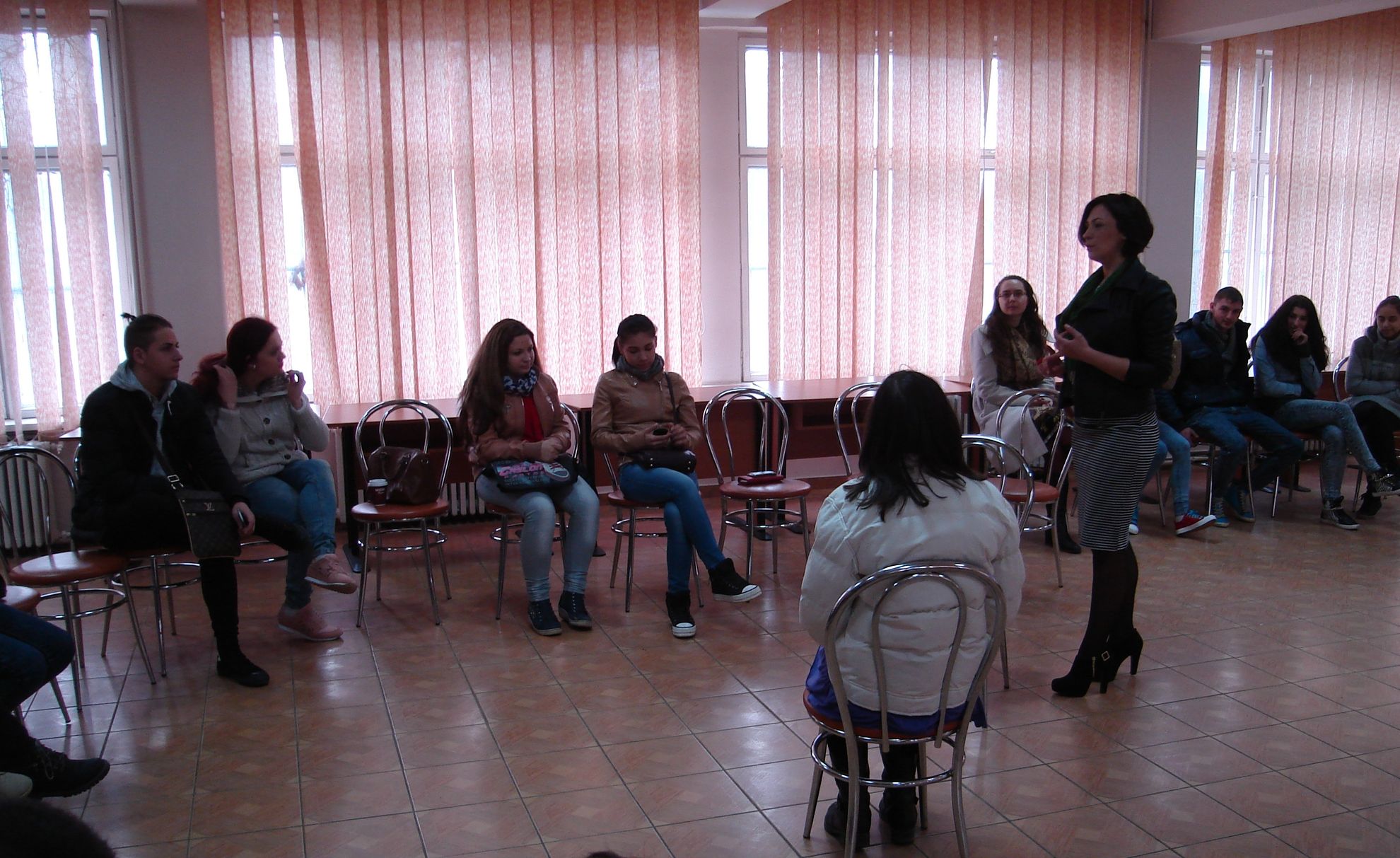 Campanie de informare cu privire la consumul de droguri